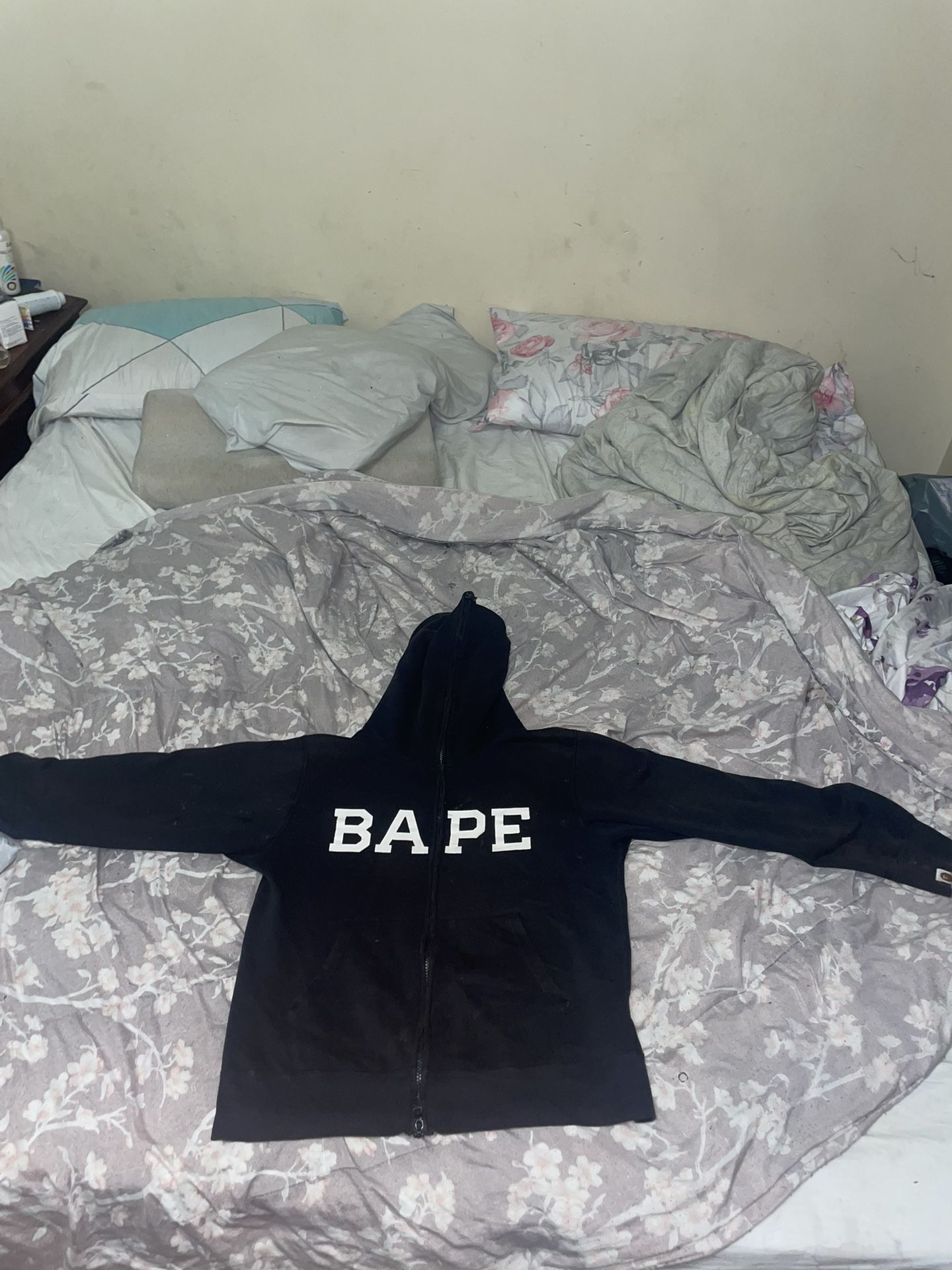 bape hoodie