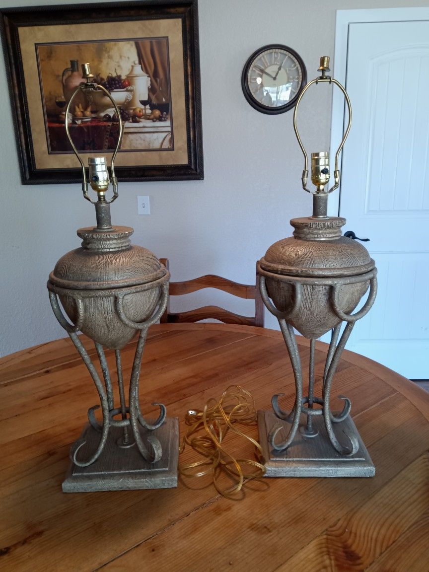 2 Lamps Set