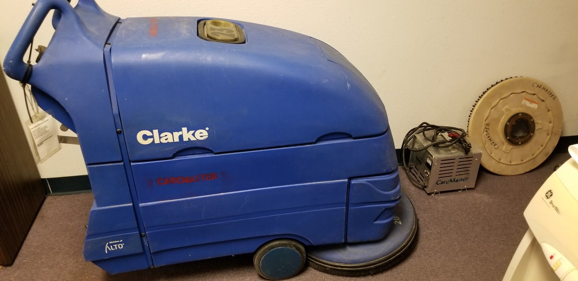 Clark Encore L20 Floor Scrubber