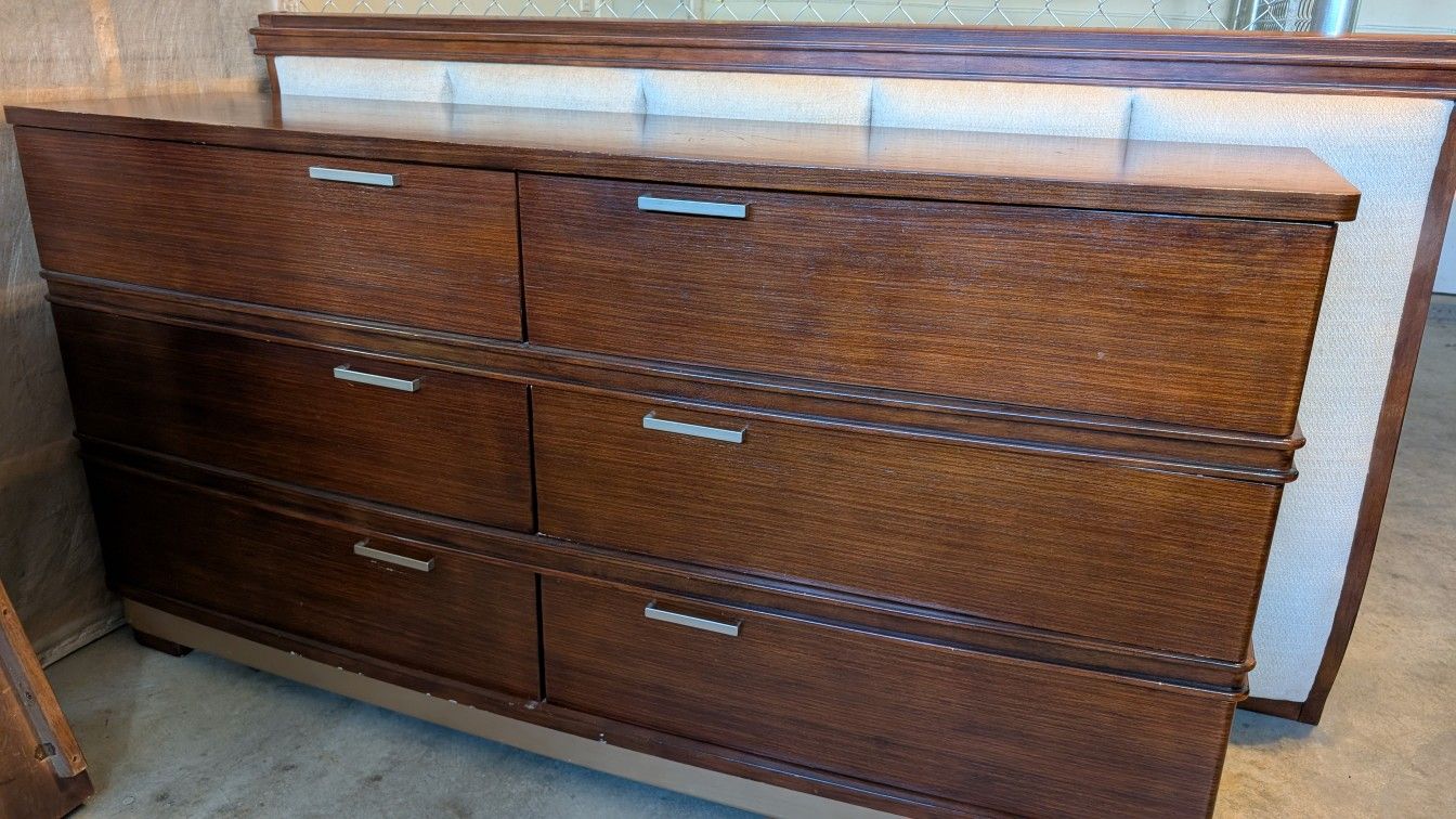 Real Oak King Sized  Bedroom Set