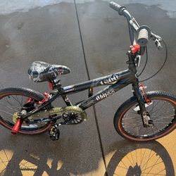 18” Kent Abyss bike 