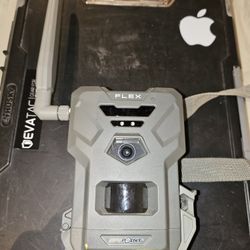Spypoint Cellular Game Camera