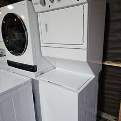 Whirlpool Washer And Dryer Electric 