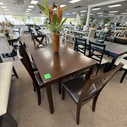 6 Pc Dining Table 