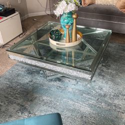 Coffee Table + End Table 