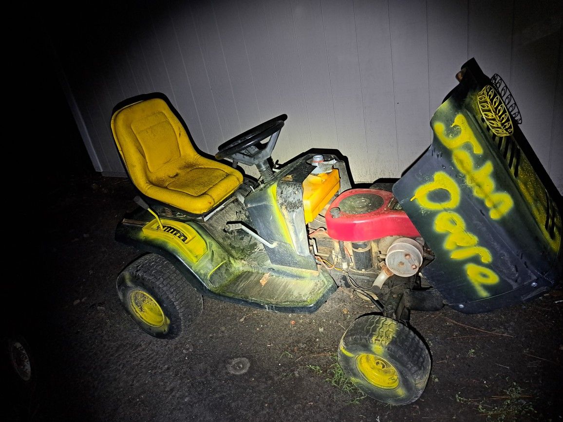 MURRAY TRACTOR
