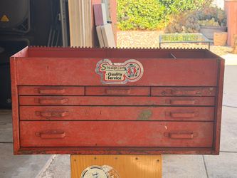 Metal Tool Chest