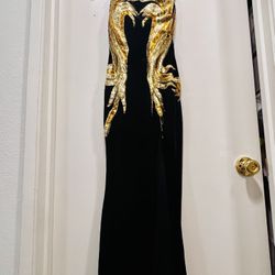 Brand new, completely handmade custom-made, sequined velvet sexy side-slit elastic dress/cheongsam. 