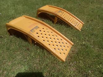 Heavy Duty Set Of 9000 Lbs Capacity Automotive Ramps, Great Condition. $30.00.