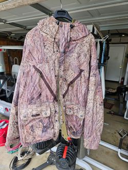 MOSSY OAK BRUSH HUNTING JACKET