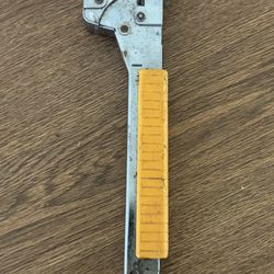 Arrow HT50A Hammer Tacker – Heavy-Duty Stapler