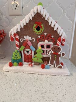 Gingerbread House Lot
