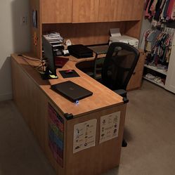Large Desk
