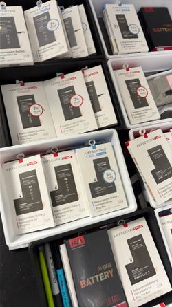 iPhone battery 🔋 available