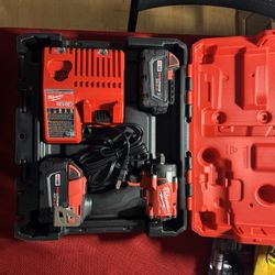 Milwaukee M18 1/2” Compact Impact w/friction Ring Kit