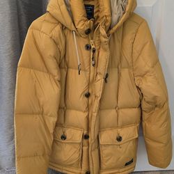 Abercrombie Puffer jacket Small size