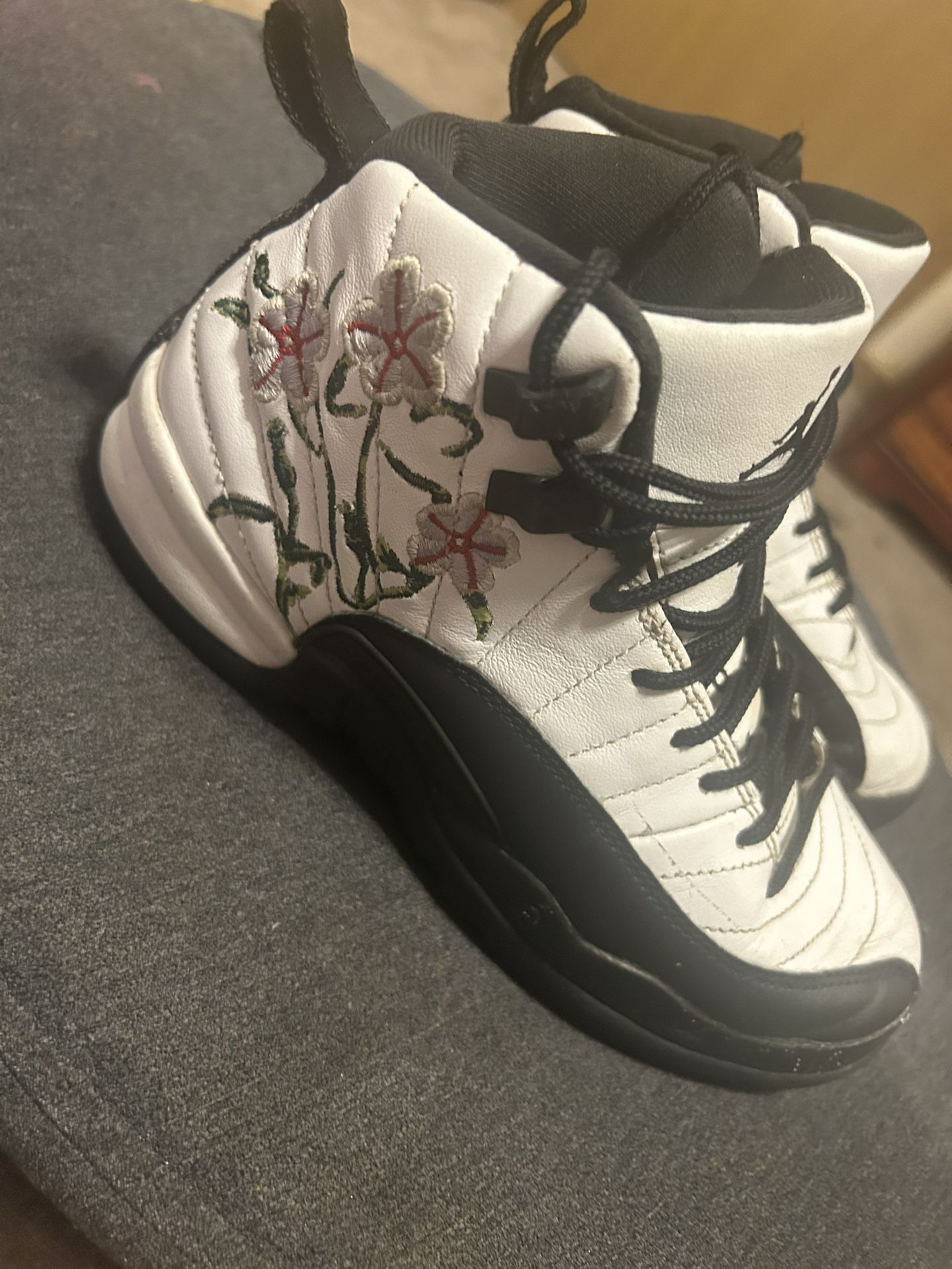 Jordan 12 Retro 