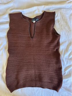 Brown top