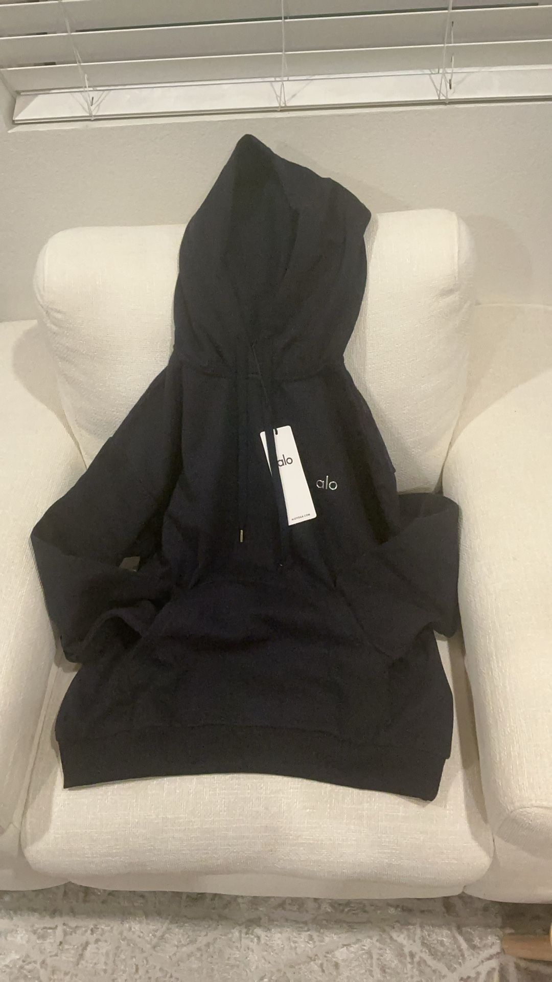 alo yoga pullover hoodie navy blue size:SMALL LARGE COLOR:navy blue