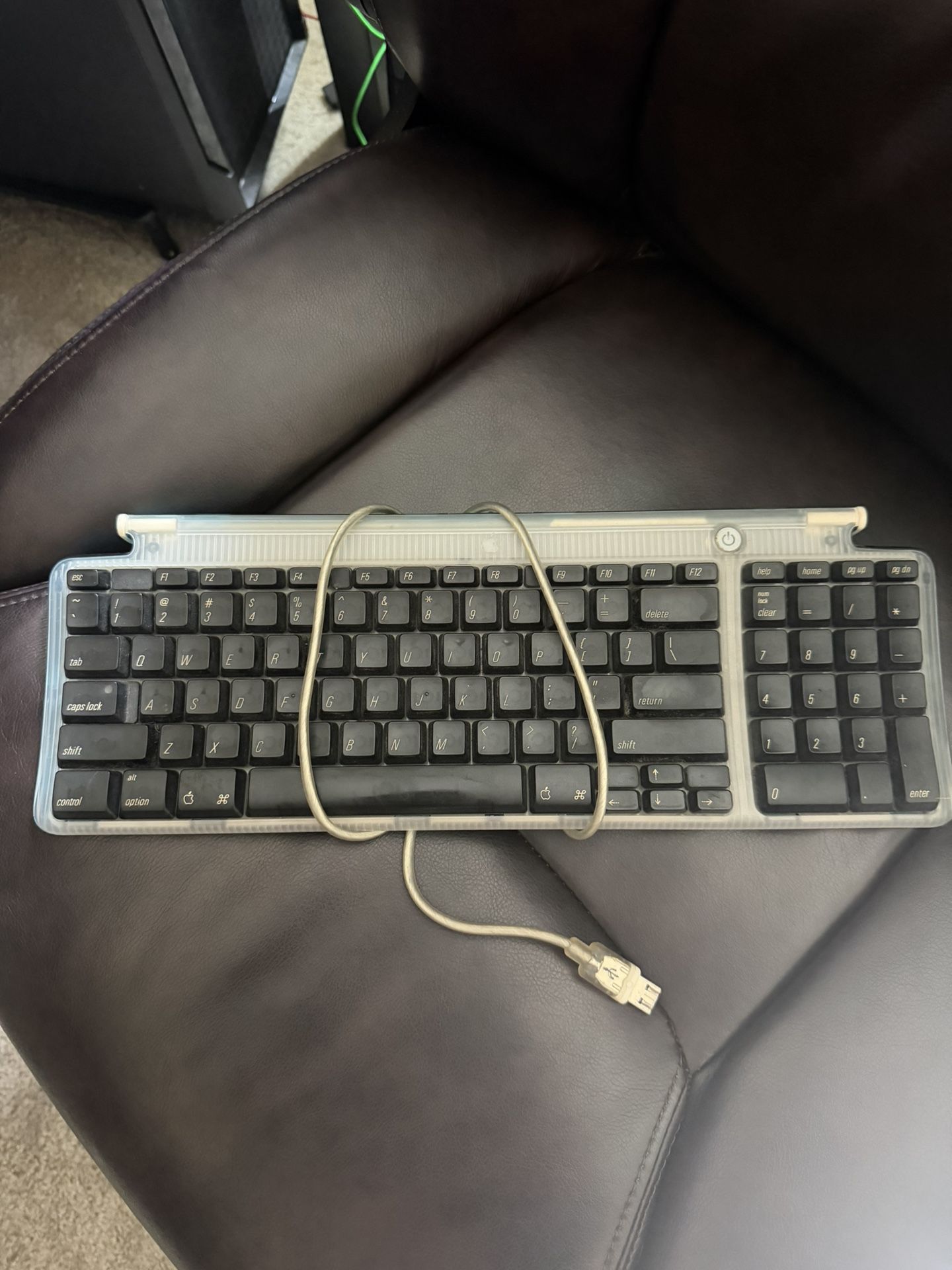 Original Apple Mac Desktop Keyboard In Blue