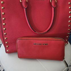 Michael Kors Tote and matching Wallet