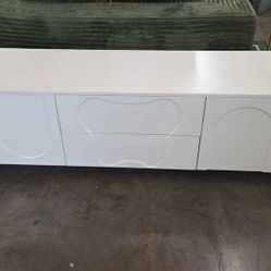 Harper & Bright Designs Cream Style Tv Stand With Arched Doors and 2 drawers