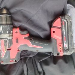 Milwaukee M18 Hammer Drill 