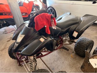 2005 Suzuki quad  sports