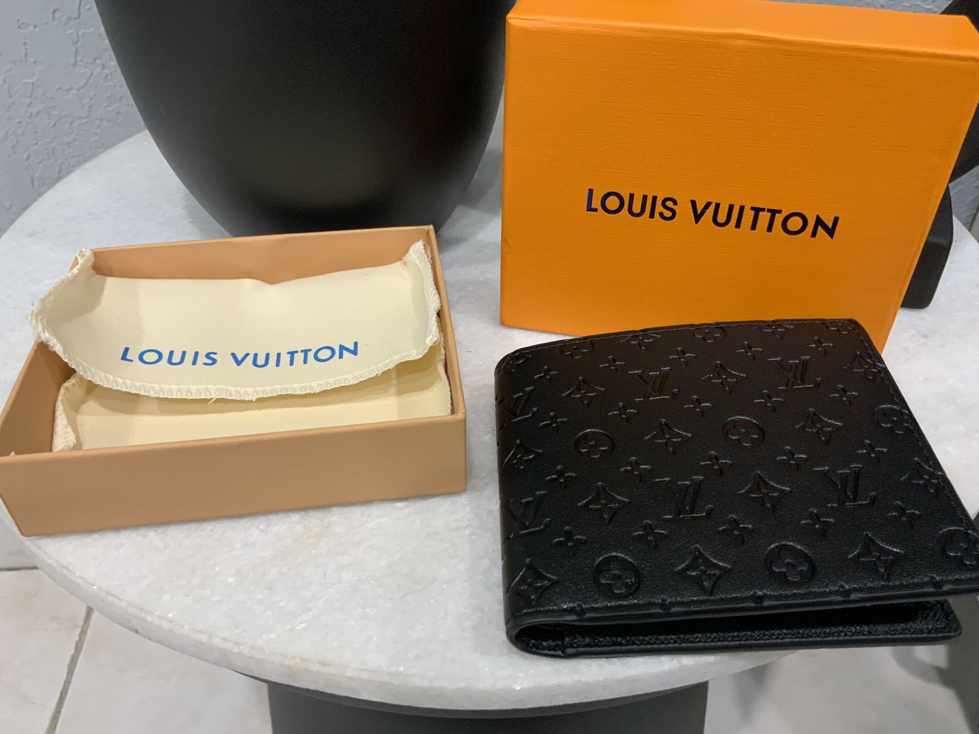 LV Men Wallet