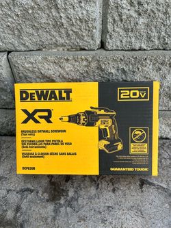 DEWALT 20V MAX Cordless Brushless Screw Gun
