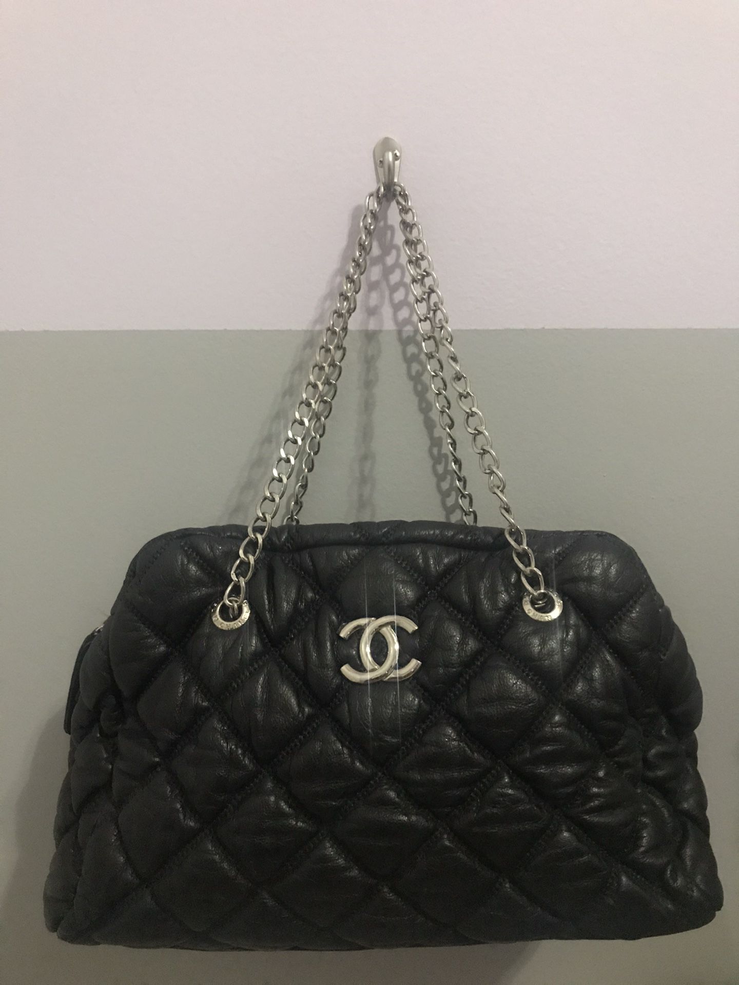 Used Chanel Shoulder Bag
