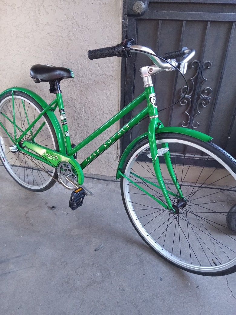 Nice Bike GRAN ROYAL TIRES SIZE 700C FRAME SIZE MEDIUM