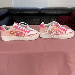 Sneakers Pink Shoes Size 7