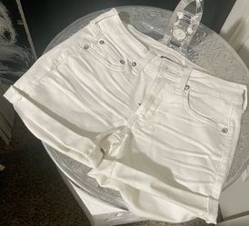 American Eagle. Next Level Stretch. Size 2 New.