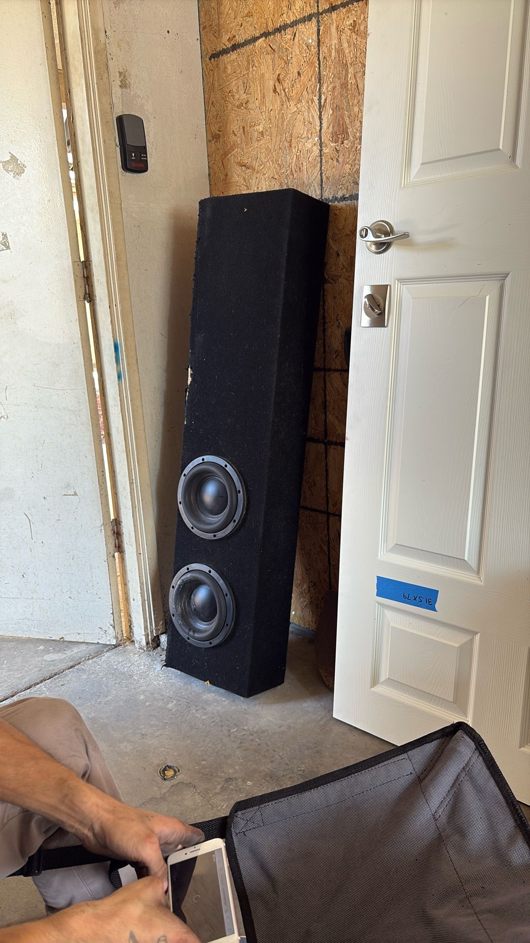 2 8 Inch Subwoofer