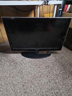 Samsung Flat Screen TV with Stand