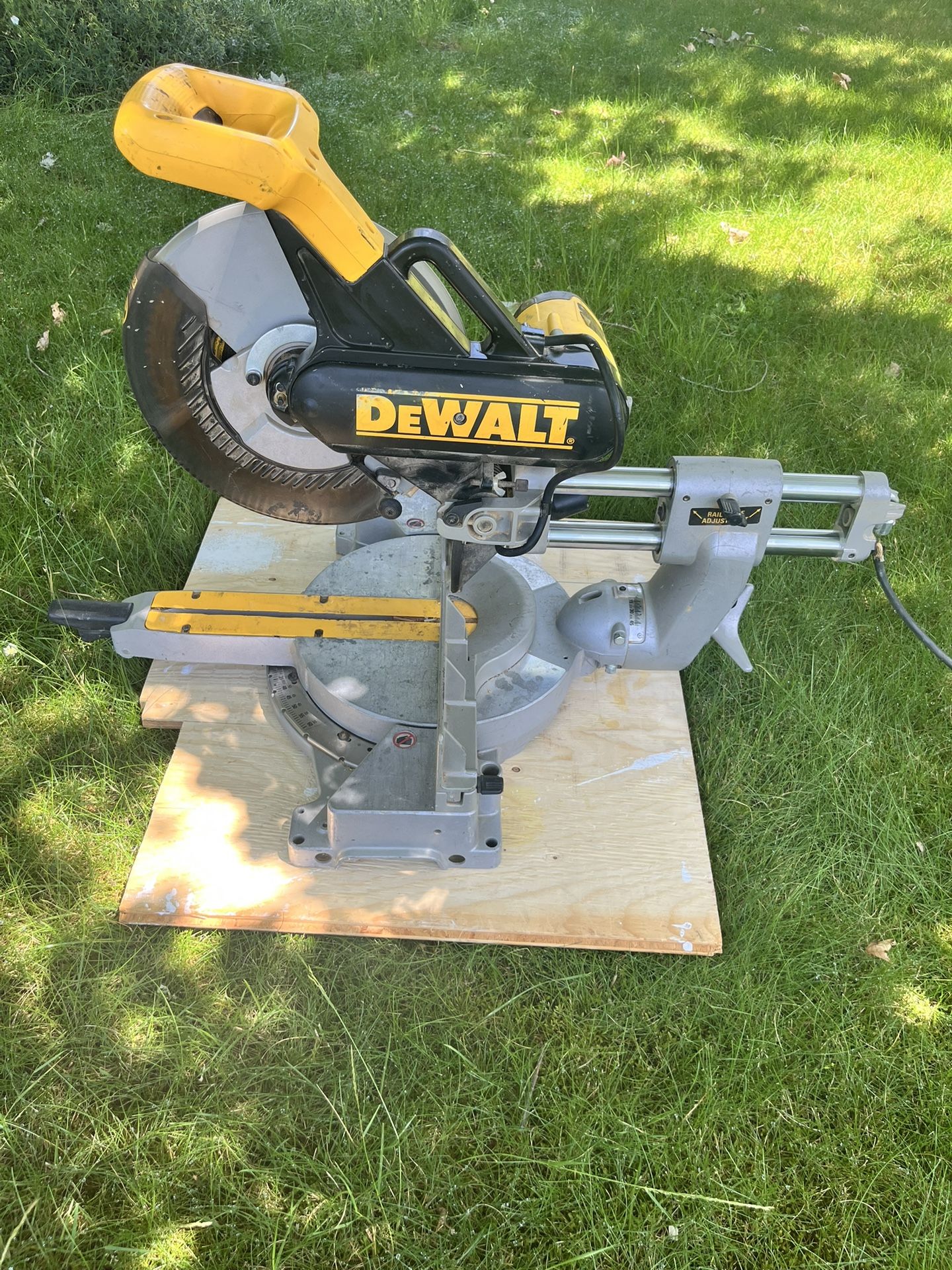 Dewalt Chopsaw
