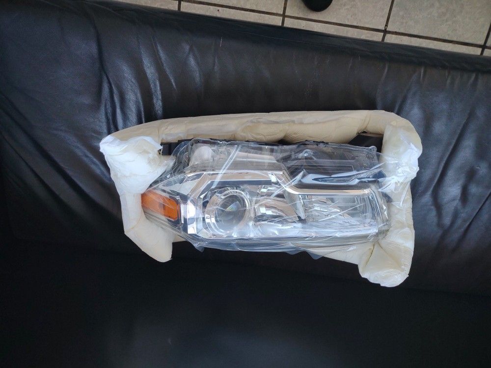Toyota Headlight 