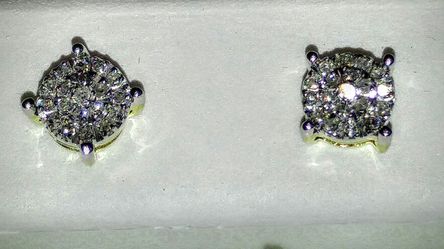 Diamond earrings. Yellow silver earrings with REAL DIAMONDS!