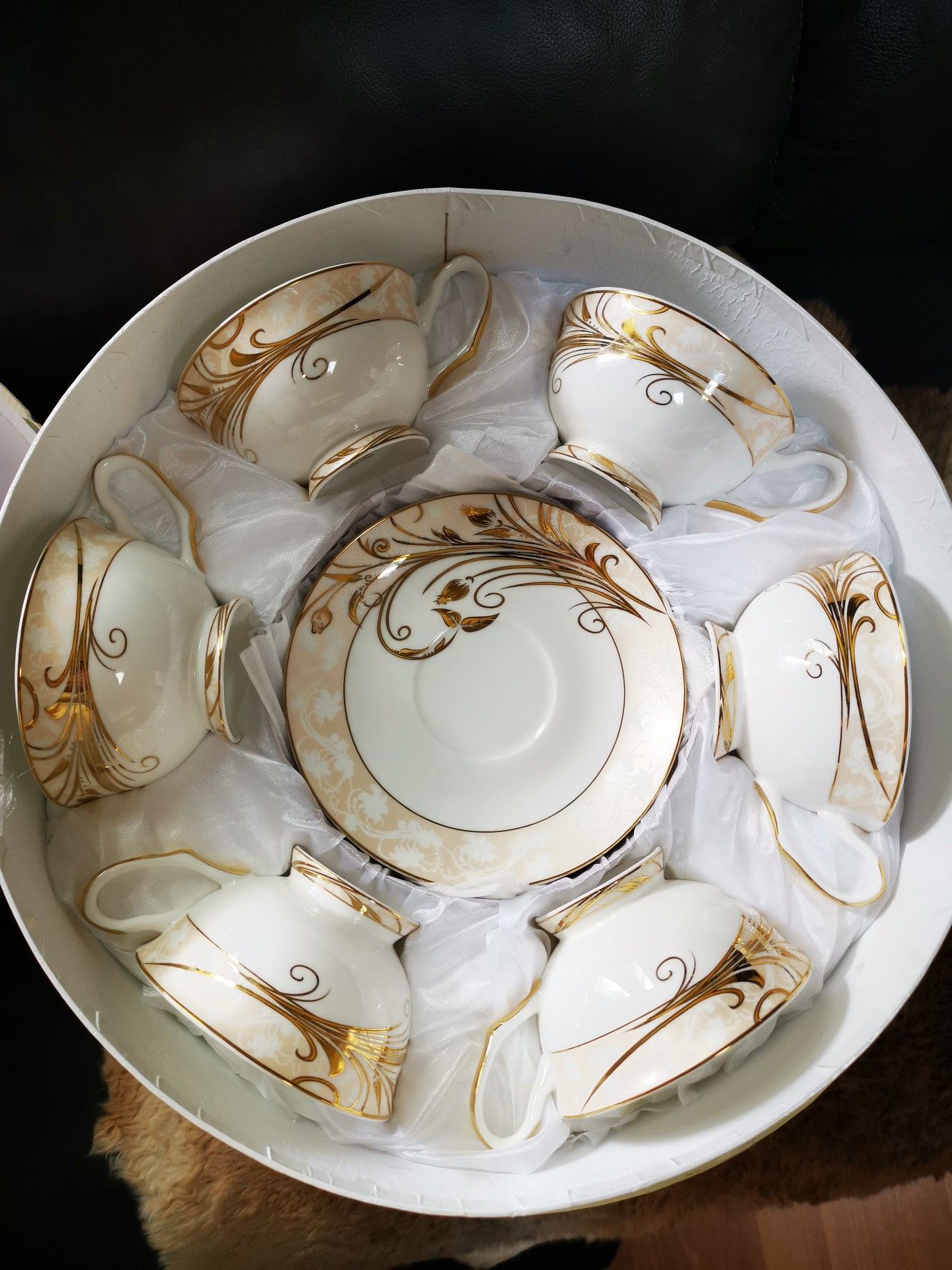 24ct gold porcelain bone set