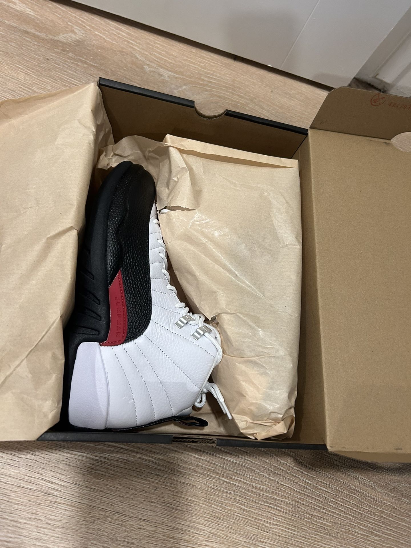 Air Jordan Reto 12 Mens Size 8