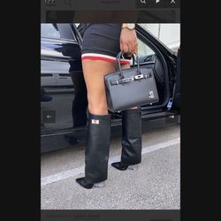 Black Classy Brand New Boots 