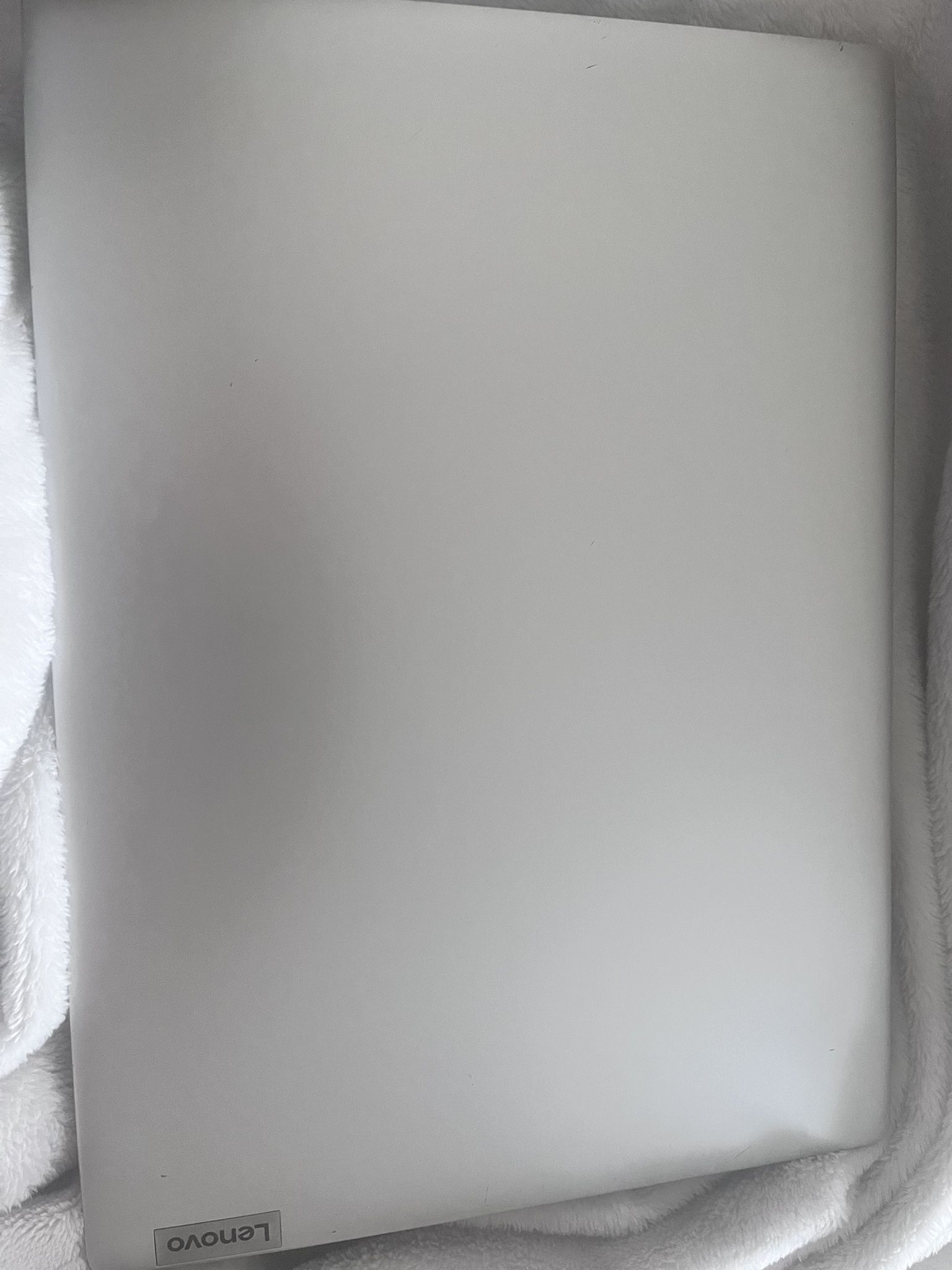 Lenovo IdeaPad Slim 1-14AST-05 Laptop (Needs New Battery)