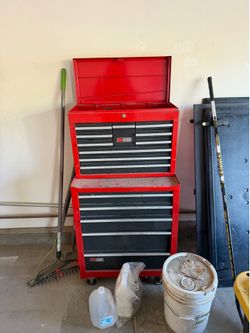 Craftsman tool chest 5 drawer bottom and 10 drawer top cabinet