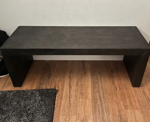 Entry bench