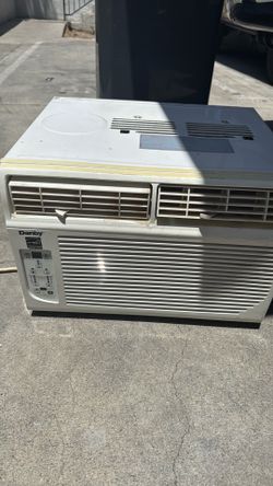 AC UNIT