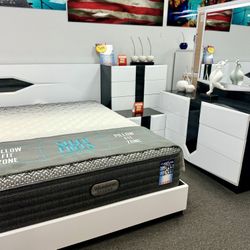 Weekend Deal Now😱Beautiful Two Tone White Lacquer 5pc Bedroom Furniture Set On Sale $999