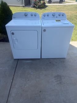 Washer and dryer set