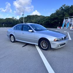 2001 BMW 530i