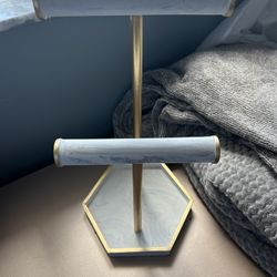 jewelry holder